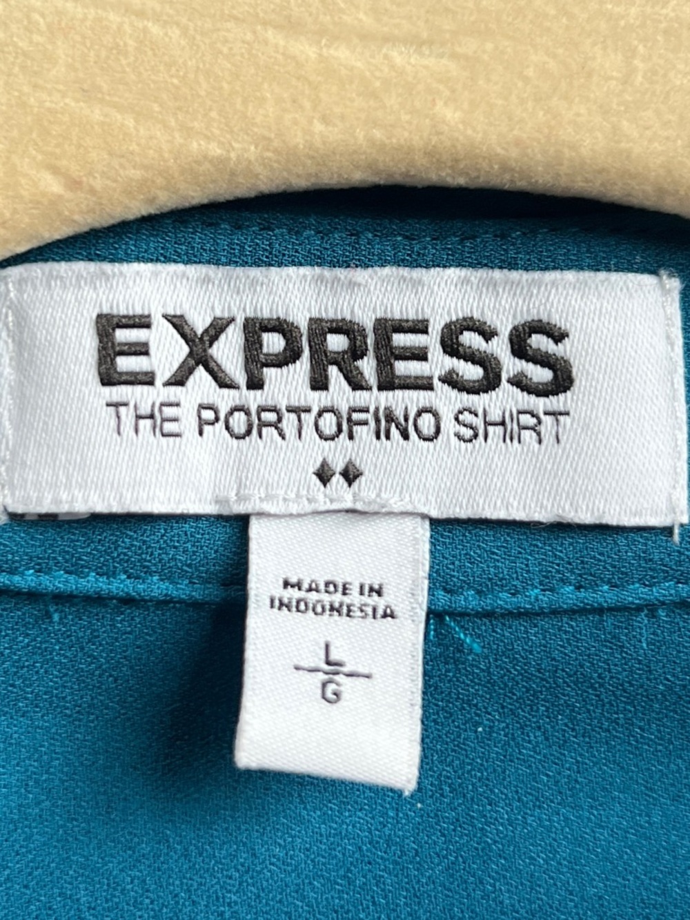 Express The Portofino Shirt/Blouse - Size Large - Picture 8 of 10